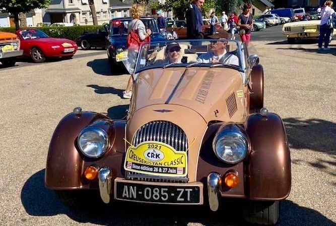 Roselyne Exmelin et Frédéric Clauzel, équipage gagnant Creusekistan Classic 2021 (Roadster Morgan)