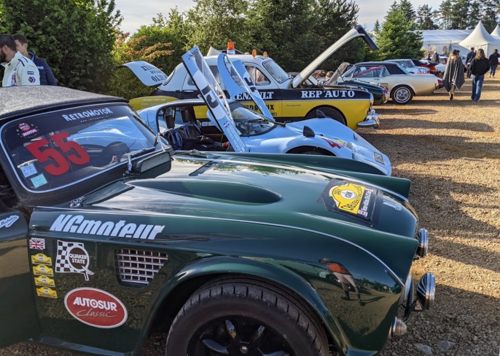 Voitures Creusekistan Classic 2021 au parc fermé du Domaine des Monédières